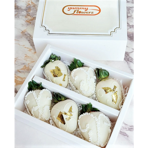 6pcs White Lace with Gold Leaf Chocolate Strawberries Gift Box